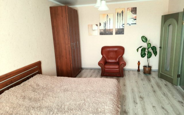 Na Ulitse Yuriya Gagarina 101 Flat