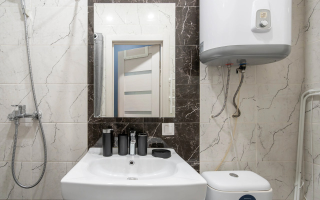 Studiya S Dizaynerskim Remontom V Centre Flat