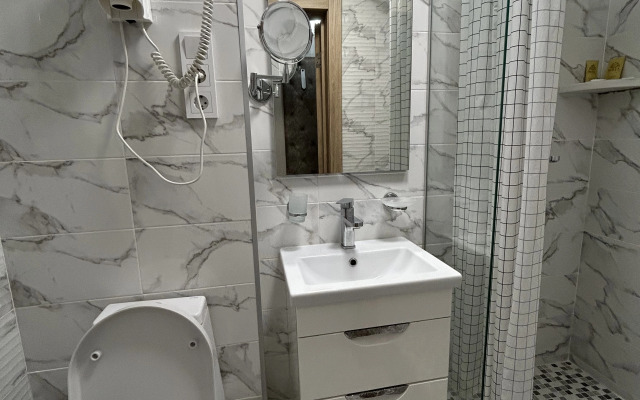 U Morya, Kruiz Lenina 219/5 Apartments