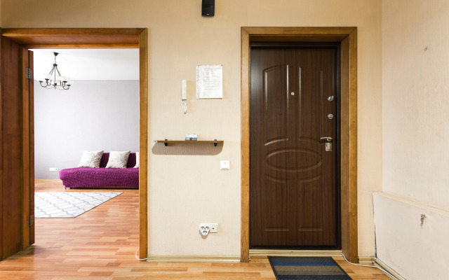 Квартира в Мкрн Горский 84