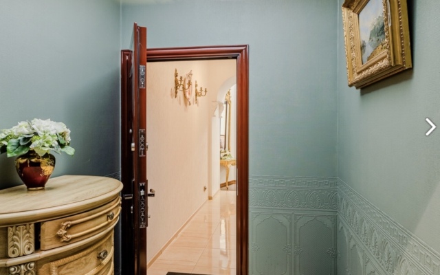 Апартаменты на Невском Проспекте