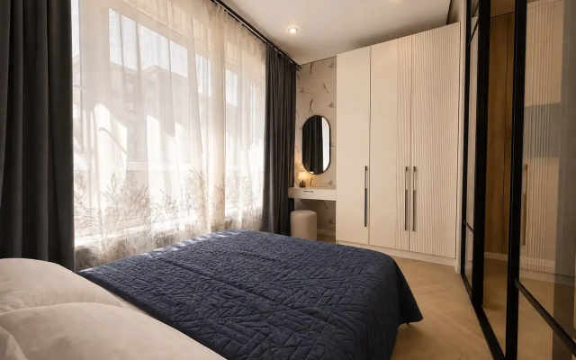 Квартира Яркая Меридиан 74 Residence