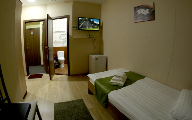 Globus Hotel