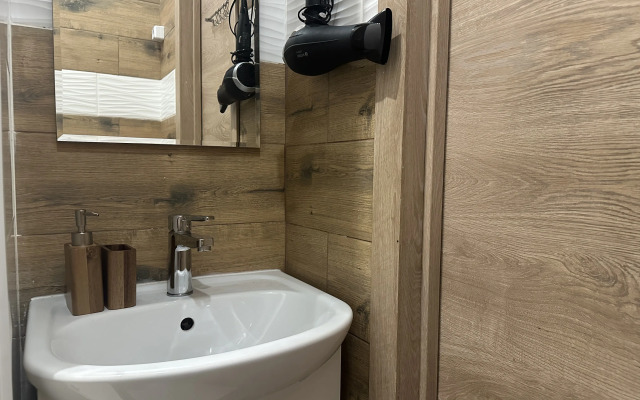 Апартаменты VeraLand на Заслонова Студия в тихом центре N4