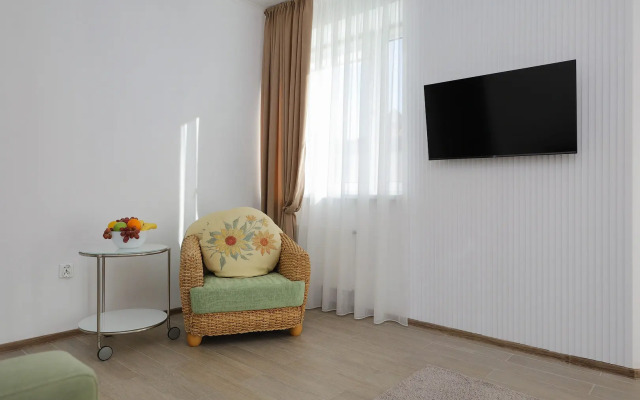 S Luchshey Lokatsiey V Zelenogradske Flat