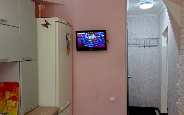 Na Prospekte Pobedy 17 Apartments