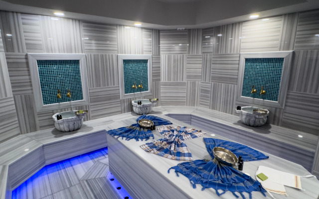 Sera Lake Center Hotel