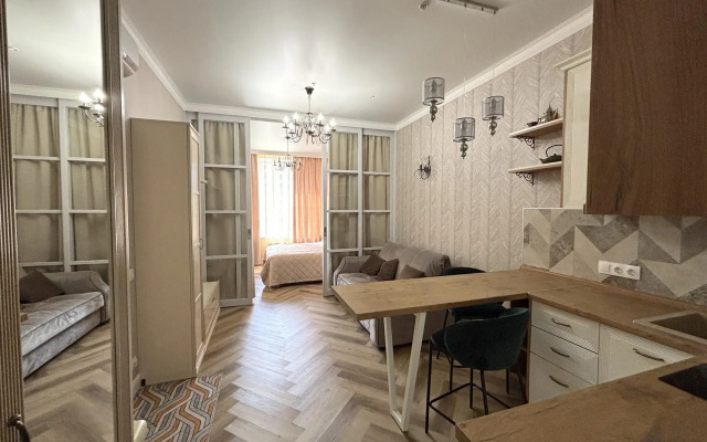 Апартаменты Семейная студия Люкс Монро