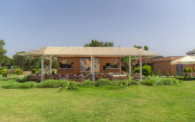 Luxury Garden Suites