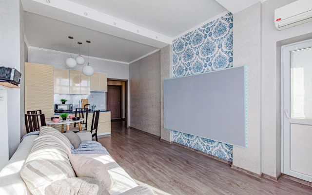 Апартаменты Кино в Жк Чистое Небо