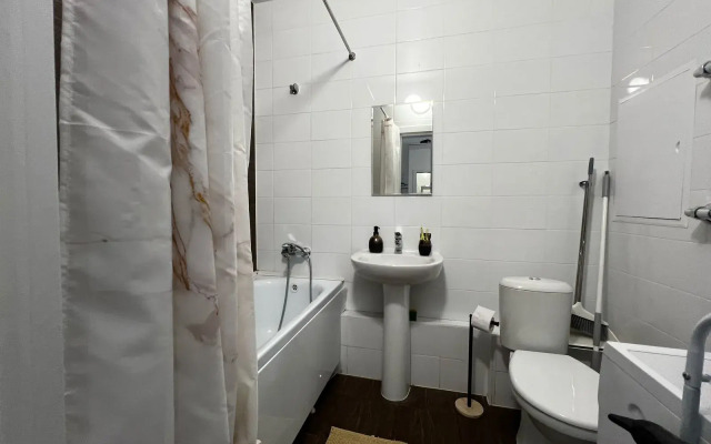 V Novoy Moskve Flat