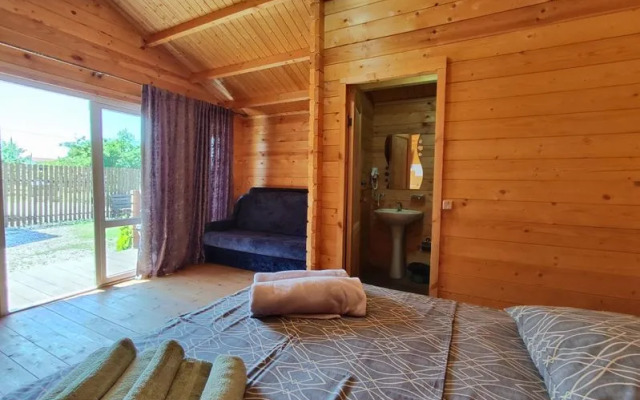 Na Baze Otdykha Bronau Trio Bungalow