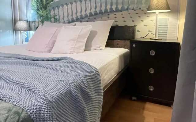 Квартира класса комфорт у метро посуточно