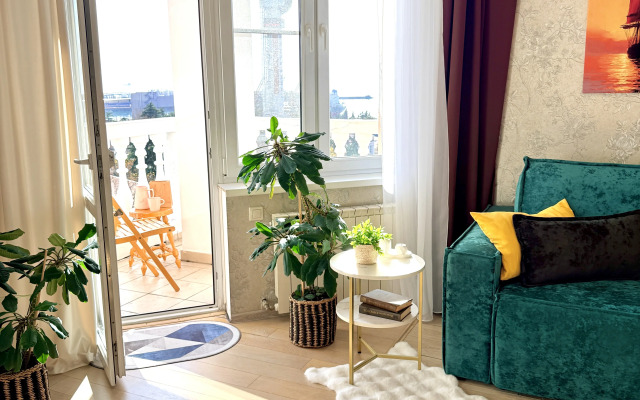 Квартира с видом на море и горы