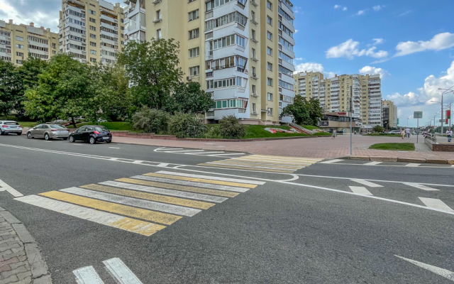 Апартаменты Трехкомнатные "Ладгорна" на Победителей