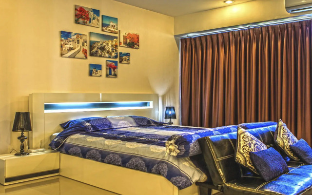 Chic Condominium, Karon, Karon Apartments