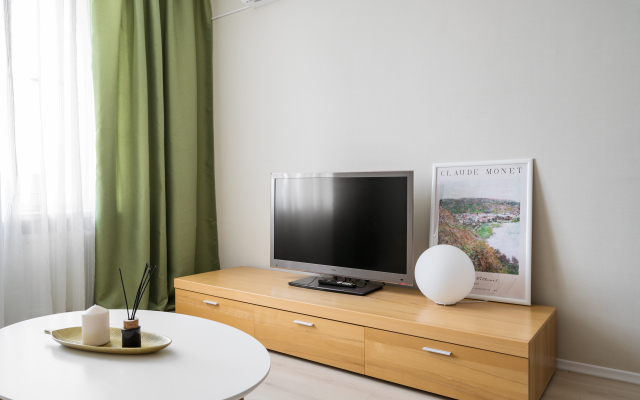 Evro-Dvuhkomnatnaya Kvartira U Moskovskogo Vokzala Apartments
