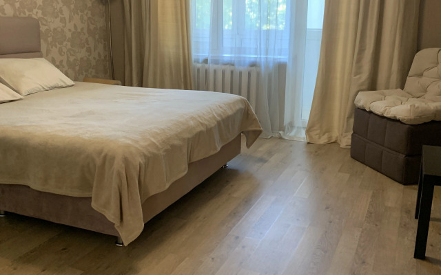 Квартира Улучшенные Апартаменты в Центре