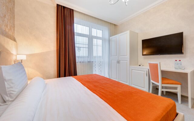 Rinn Rise Resort Hotel