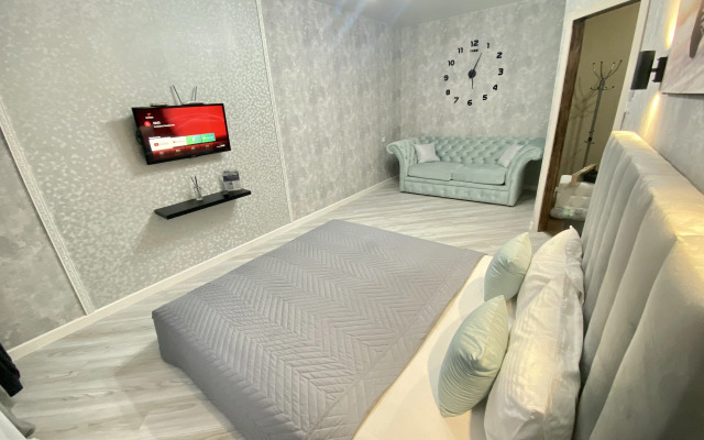 Na Rogozhnikova 3 (HouseVip26) Flat