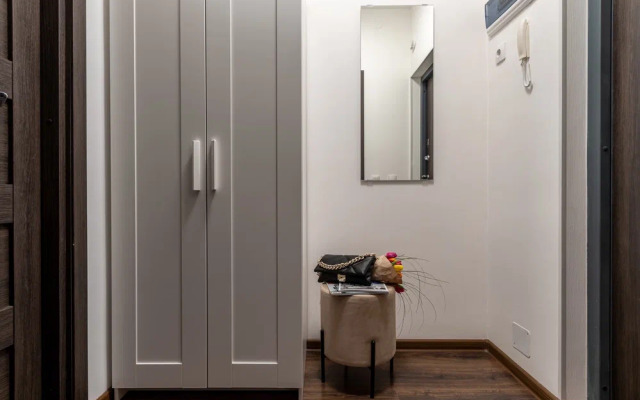 Emerald  Na Uralskoj Flat