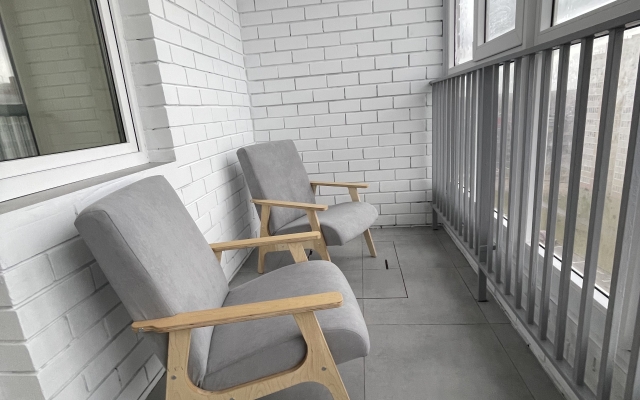 Yevrodvushka Na Komarova Flat