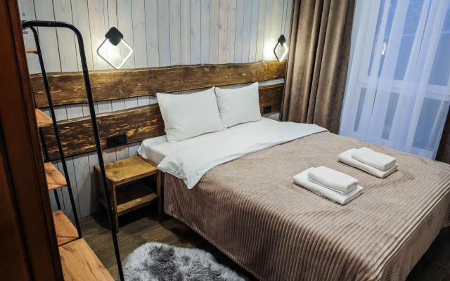Yousinn Dlya 9 Gostey Guest House