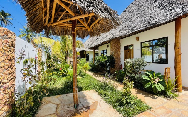 Lulu Bungalows Apartment Hotel
