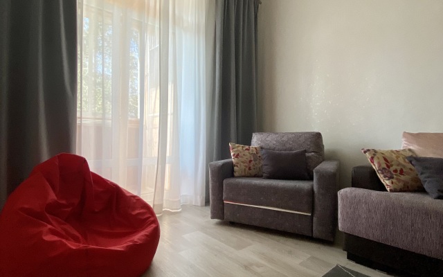 Uyutnye apartamenty v istoricheskom tsentre Gomelya Flat