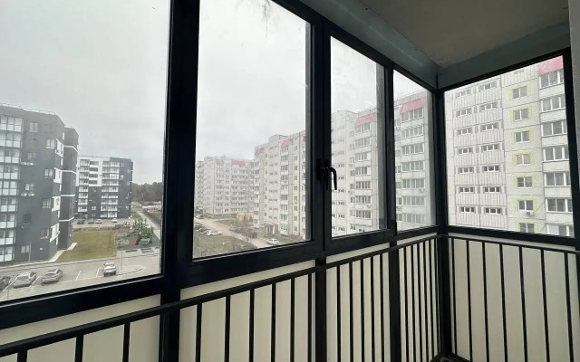 Dvukhkomnatnaya 40 Let Pobedy 51p U Lesa Flat