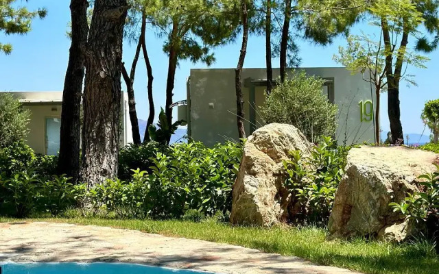 Отель Z-Villas Beach Hotel