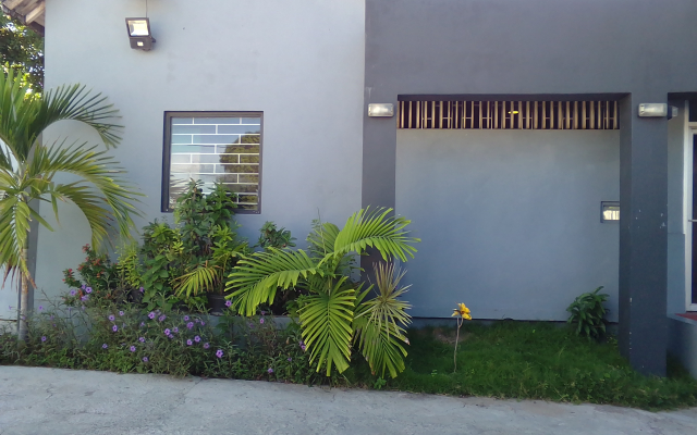 Pogas Suites Hotel