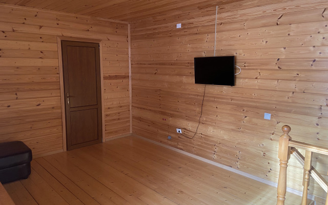 Частный дом с видом на горы