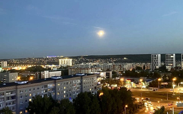 Premium 2-h komnatnaya s panoramnyim vidom, konditsionerom, parkovkoj Flat