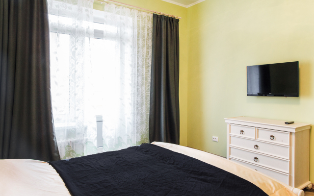 Daudel #75 U Bts Petr Stolypin Apartments