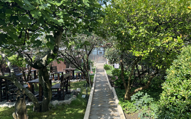 ErEm Guest House