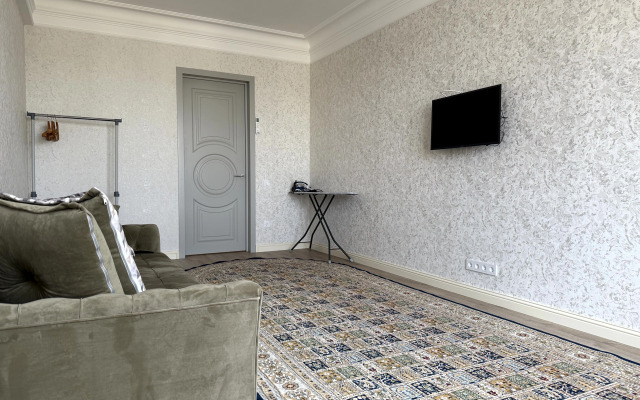 Elenika V 10 Minutakh Ot Anzhi Arena Apartment