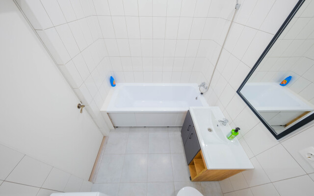 Evrodvushka c Novym Remontom V Tsentre Goroda Apartments