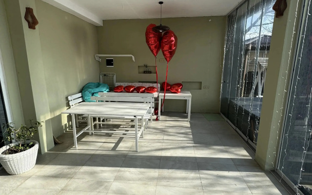 Kiparis Guest house