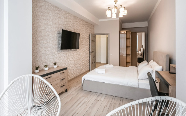 Апартаменты Жасмин от Ирины Савельевой - С лаундж-зоной и балконом- В курортной зоне- У входа в верхний Национальный парк