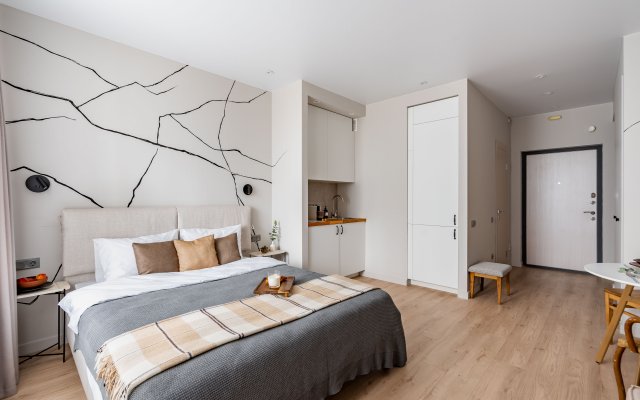 Apricot Tree Apartments on the Makarov Embankment