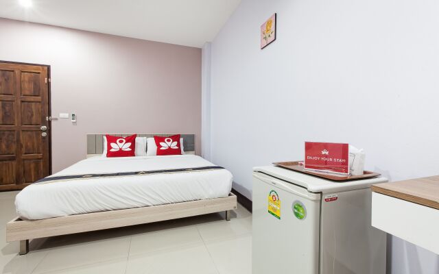 ZEN Rooms Naka Phuket Hotel