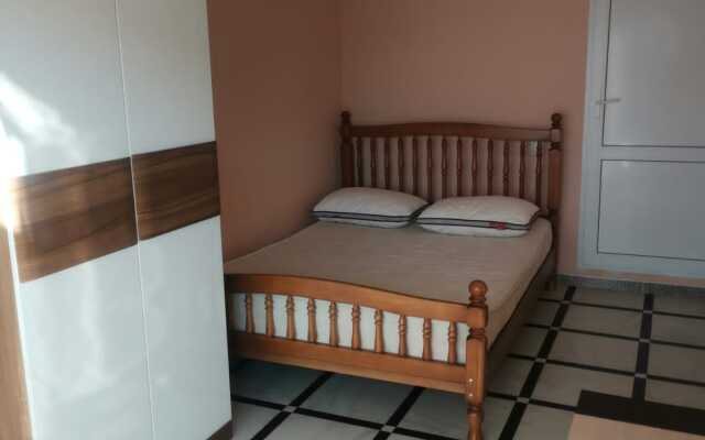 Lidiya Guest House
