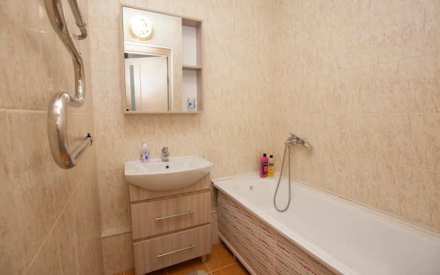 Dvukhkomnatnaya Kudasheva 108 Flat