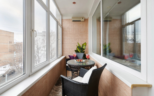 Квартира GM Apartments Шикарная Трехкомнатная на Патриарших Прудах