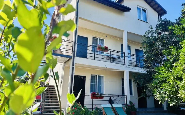 Гостевой дом Лето