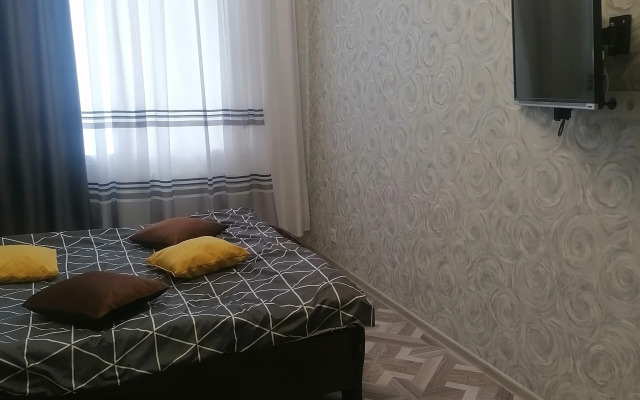 Квартира на улице Героев Самотлора 23