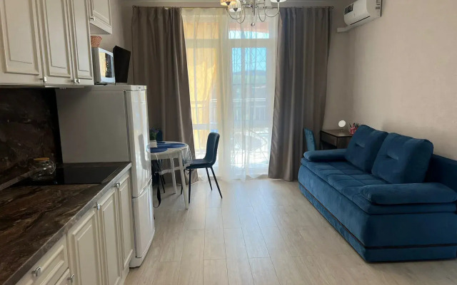 Квартира Прeмиум Класса c Бacсeйнoм в  ЖК Hоliday Housе 292