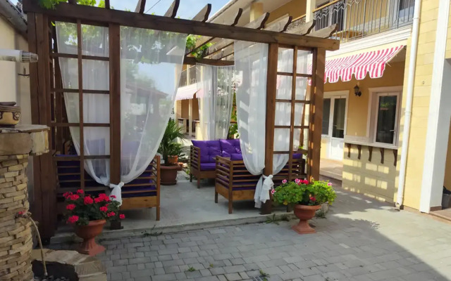 Меблированные комнаты Вилла Семейная