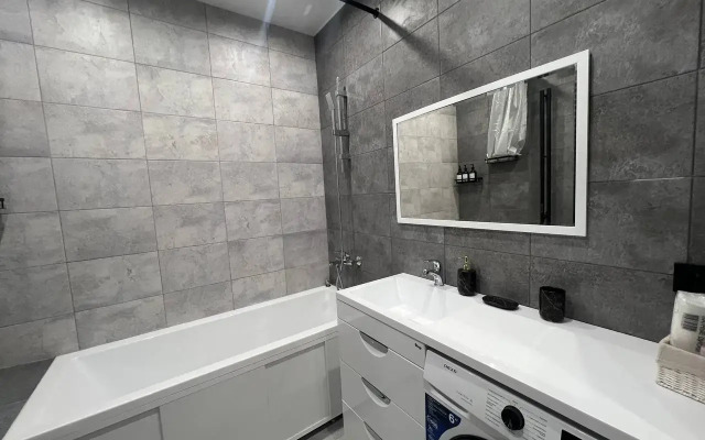 AlexHome v Monino Apartments